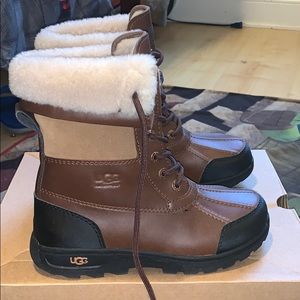 BOYS UGG BUTTE II CWR BOOT